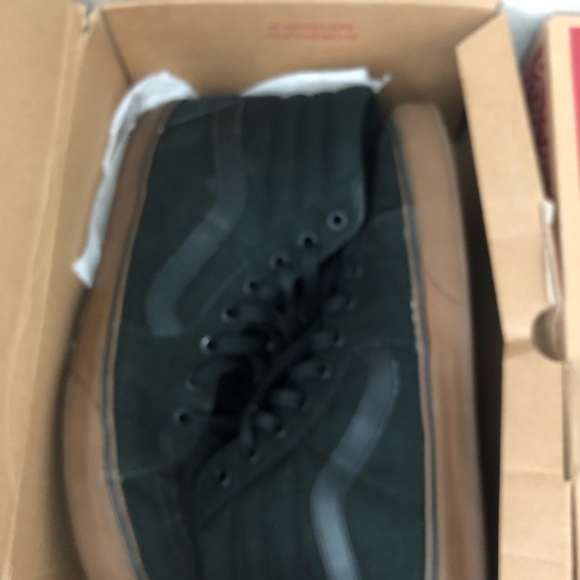 High top vans, size 12 and low top vans size 10.5 - Picture 4 of 4